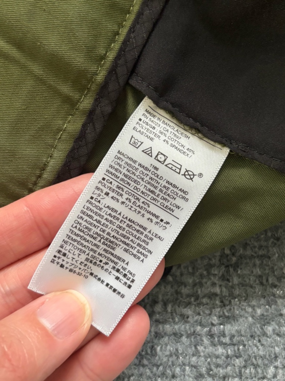Banana Republic Core Temp Shorts Mens 36 Green Bright Moss Stretch Chino - Picture 6 of 7